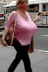bbw macromastia